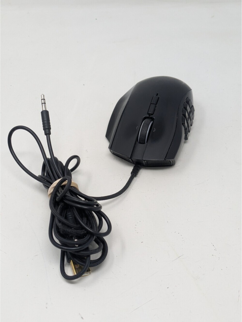 Razer Naga Trinity Corded USB RGB Gaming Computer Mouse 12 Button RZ01-0241 MMO